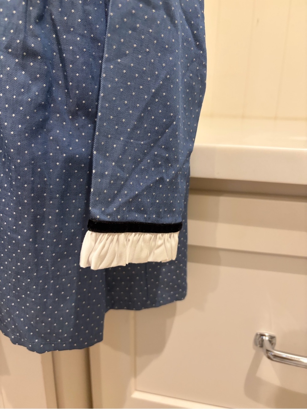 La Coqueta Blue Polka Dot Girls Costume Dress with White Peter Pan Collar - Picture 3 of 6